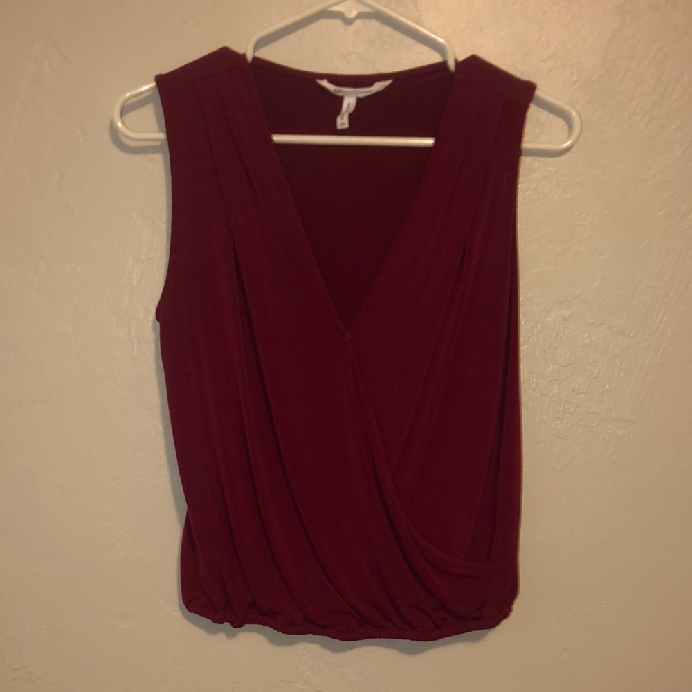 BCBGENERATION; Size XXS; Cranberry